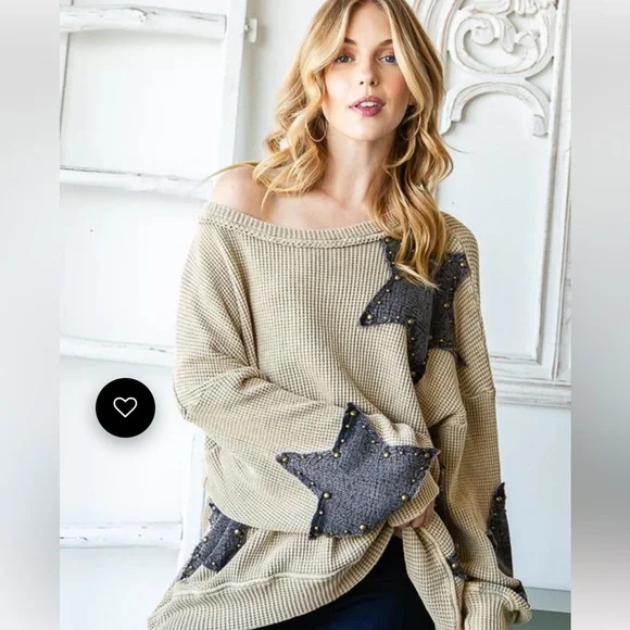 Oli & Hali Thermal with Star Stud Accents - Picture 3 of 3